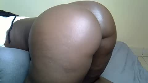 Snapshot of sexybooty_4545 chatting on 10-12-25, 08:57 sexybooty_4545 online show from 10-12-25, 08:57