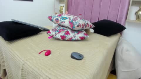 Snapshot of sexybrown_2005 chatting on 12-28-24, 06:06 sexybrown_2005 online show from 12-28-24, 06:06