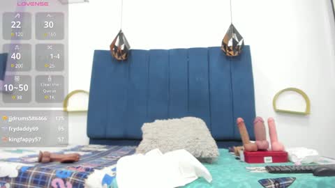 Snapshot of sexybrown_2005 chatting on 03-10-25, 05:11 sexybrown_2005 online show from 03-10-25, 05:11