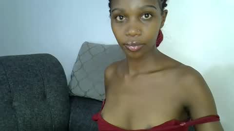 Snapshot of sexycarll9 chatting on 05-02-26, 02:05 Britney online show from 05-02-26, 02:05