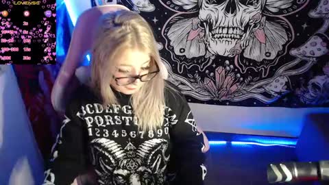 Carrie online show from 01-02-25, 05:35