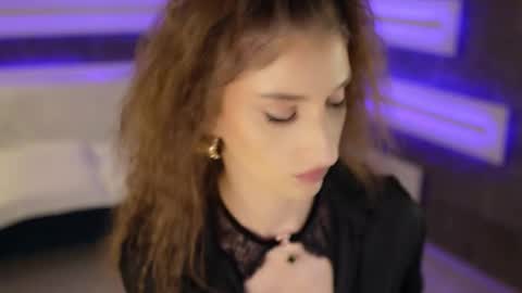 Snapshot of sexycelline chatting on 11-18-25, 05:12 Celline online show from 11-18-25, 05:12