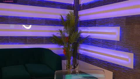 Snapshot of sexycelline chatting on 12-05-25, 06:00 Celline online show from 12-05-25, 06:00