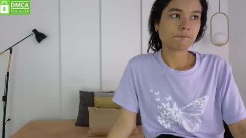 chanell and yina online show from 03-22-26, 01:25