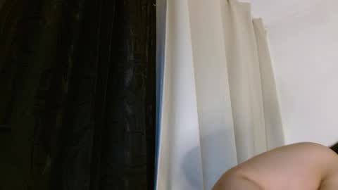 Snapshot of sexychubbyy chatting on 02-03-25, 09:08 Eva online show from 02-03-25, 09:08