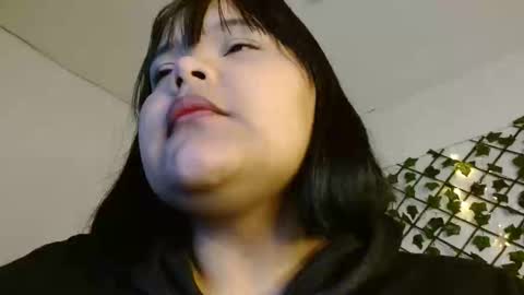 Snapshot of sexychubbyy chatting on 02-28-25, 11:34 Eva online show from 02-28-25, 11:34