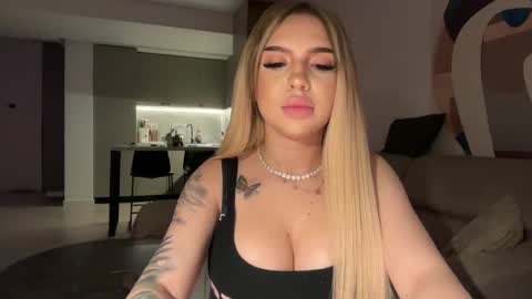 Snapshot of sexyclaireanais chatting on 05-09-26, 11:54 sexyanais online show from 05-09-26, 11:54