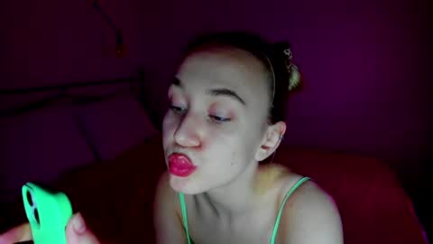 Sophia online show from 02-19-25, 11:49