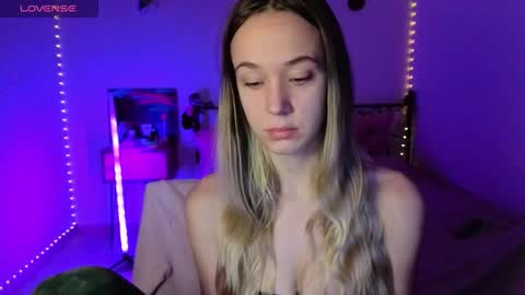 Sophia online show from 11-02-25, 08:17