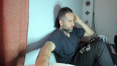 Antonioylola online show from 01-01-25, 12:33