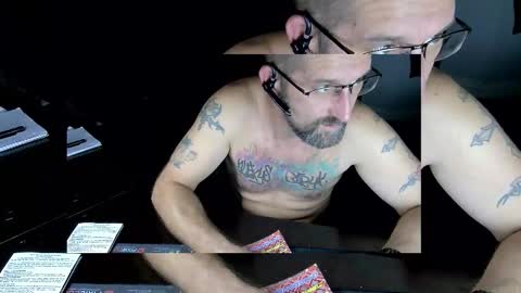 Snapshot of sexydaddy115851 chatting on 01-06-26, 09:02 Jasyn online show from 01-06-26, 09:02