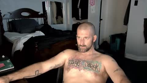 Snapshot of sexydaddy115851 chatting on 01-12-26, 11:54 Jasyn online show from 01-12-26, 11:54