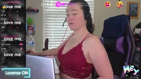  SexyDistraction  online show from 02-10-25, 04:36