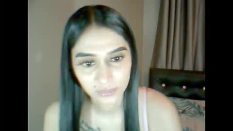 Snapshot of sexydiva02 chatting on 10-28-25, 06:32 sexydiva02 online show from 10-28-25, 06:32