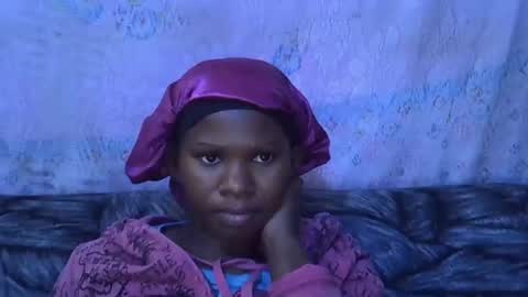 sexydoll002 online show from 10-17-25, 06:49