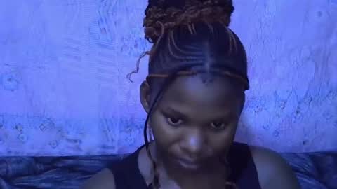 sexydoll002 online show from 11-03-25, 10:16