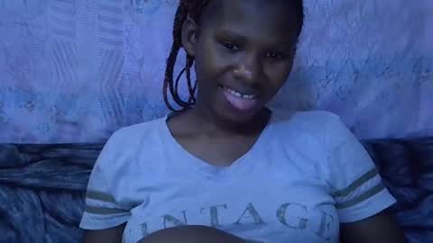 sexydoll002 online show from 11-23-25, 12:38