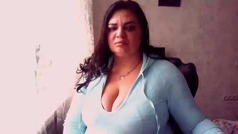 Snapshot of sexydollywoman chatting on 12-15-25, 09:13 sexydollywoman online show from 12-15-25, 09:13