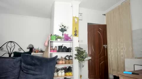 Snapshot of sexydotty382074 chatting on 06-11-26, 02:53 sexydotty382074 online show from 06-11-26, 02:53
