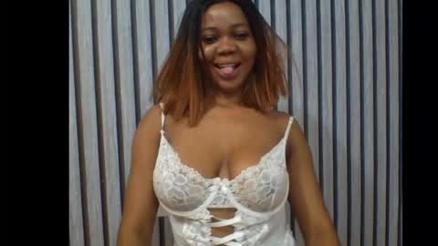 Snapshot of sexyeye368293 chatting on 11-23-25, 10:37 sexyeye368293 online show from 11-23-25, 10:37