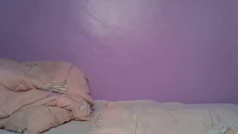 Snapshot of sexyfassy chatting on 09-13-25, 10:26 faisy online show from 09-13-25, 10:26