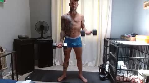 Snapshot of sexyfitdaddy chatting on 05-31-26, 04:47 Sexy Fit Daddy online show from 05-31-26, 04:47