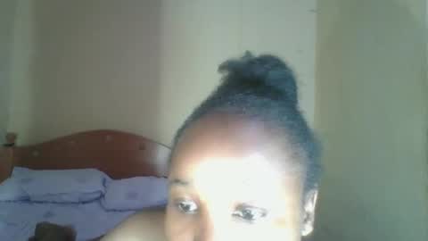 Snapshot of sexygee123 chatting on 05-10-26, 08:03 sexygee123 online show from 05-10-26, 08:03