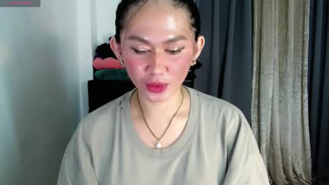 gigi online show from 11-29-25, 11:13