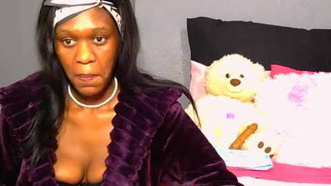 Snapshot of sexygoddess335459 chatting on 06-17-26, 05:54 SEXYGODDESS7 online show from 06-17-26, 05:54