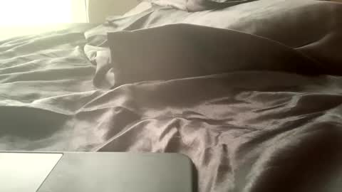 Snapshot of sexyhornyman1993 chatting on 01-12-26, 05:40 sexyhornyman1993 online show from 01-12-26, 05:40