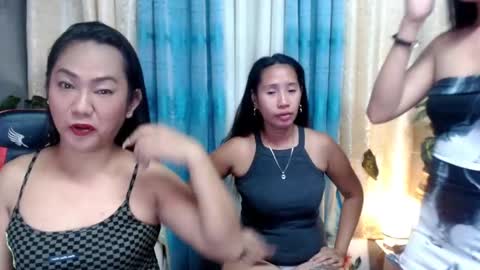 Snapshot of sexyhornymyles4uxxx chatting on 12-01-24, 07:36 Sexymylessss online show from 12-01-24, 07:36
