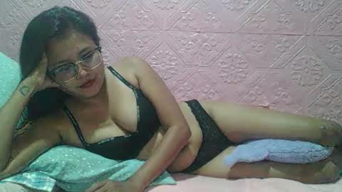 Snapshot of sexyjessa20 chatting on 02-05-26, 01:21 sexyjessa20 online show from 02-05-26, 01:21