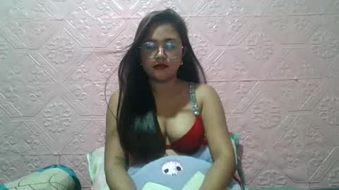 Snapshot of sexyjessa20 chatting on 05-21-26, 10:50 sexyjessa20 online show from 05-21-26, 10:50