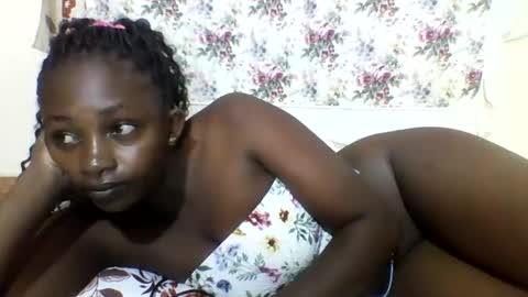 Snapshot of sexyjoane chatting on 02-21-25, 04:51 JOAN online show from 02-21-25, 04:51