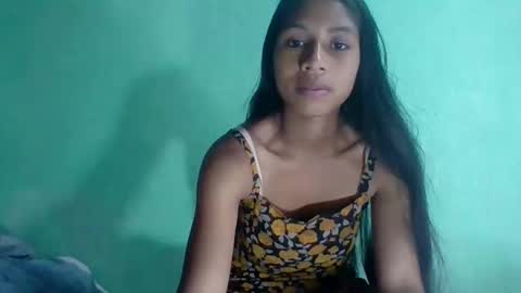 Snapshot of sexyjolie586 chatting on 05-23-26, 01:48 sexyjolie586 online show from 05-23-26, 01:48