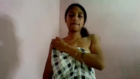 Snapshot of sexyjolie586 chatting on 07-22-26, 06:05 sexyjolie586 online show from 07-22-26, 06:05