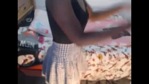 sexyjustin202 online show from 01-02-25, 10:11