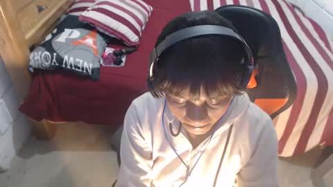 sexyjustin202 online show from 10-12-25, 02:32