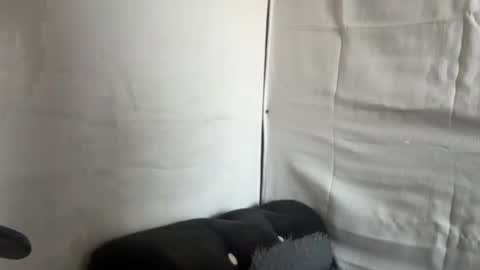 Snapshot of sexykarina_ chatting on 06-02-26, 01:29 Karina3 online show from 06-02-26, 01:29