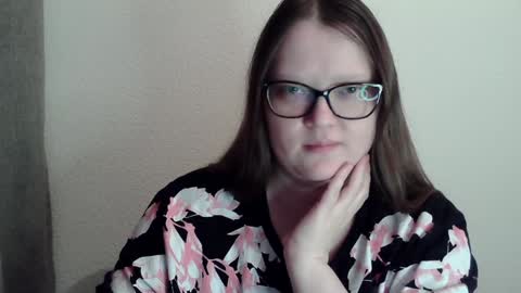 Kate online show from 01-05-25, 01:24