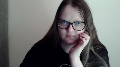 Kate online show from 01-07-25, 01:06