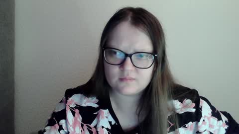 Kate online show from 01-11-25, 01:06