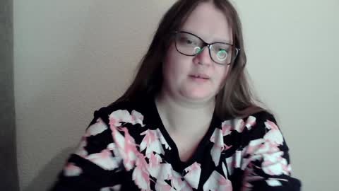 Kate online show from 01-25-25, 04:23