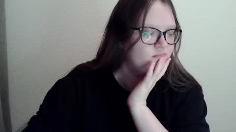 Kate online show from 02-20-25, 04:07