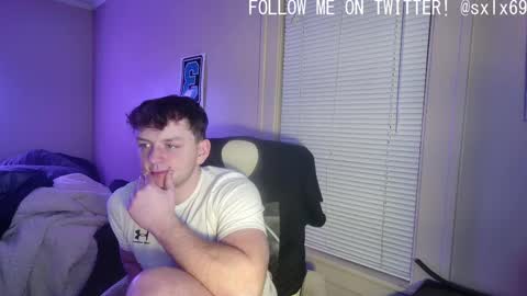 Snapshot of sexylax69 chatting on 02-17-25, 01:36 sexylax69 online show from 02-17-25, 01:36