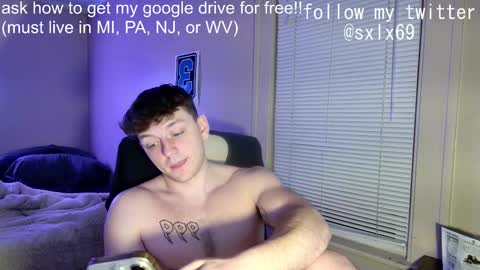 Snapshot of sexylax69 chatting on 03-11-25, 12:44 sexylax69 online show from 03-11-25, 12:44