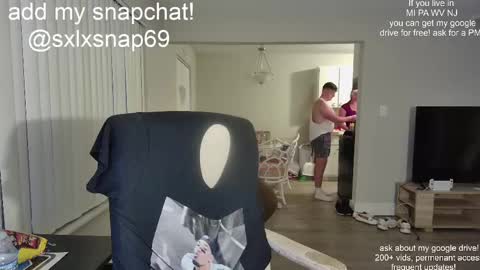 Snapshot of sexylax69 chatting on 10-15-25, 12:44 sexylax69 online show from 10-15-25, 12:44