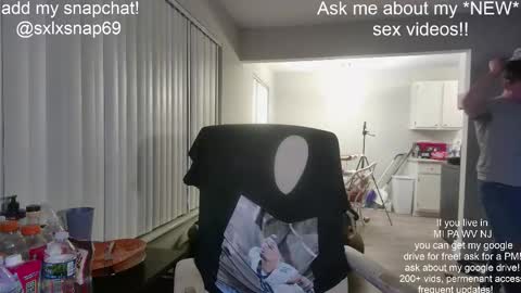 Snapshot of sexylax69 chatting on 11-14-25, 01:37 sexylax69 online show from 11-14-25, 01:37