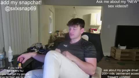 Snapshot of sexylax69 chatting on 11-25-25, 01:49 sexylax69 online show from 11-25-25, 01:49