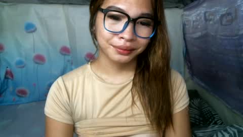 Snapshot of sexylaylia chatting on 06-21-26, 07:33 Laylia3 online show from 06-21-26, 07:33